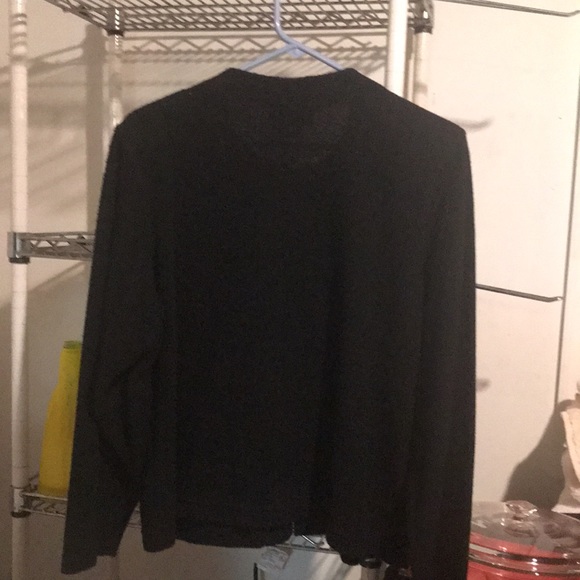 Ladies petite black, polyester and acrylic, new condition - Picture 2 of 3